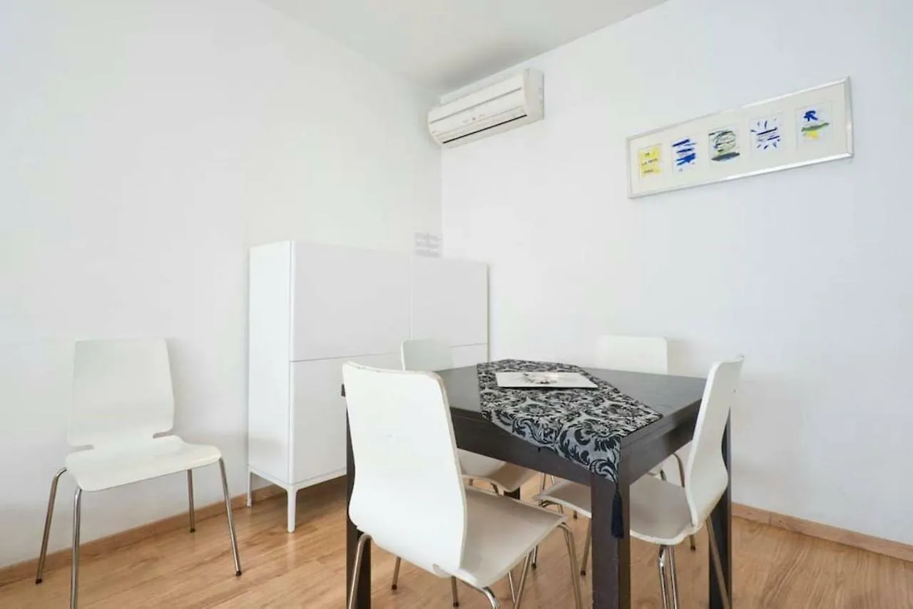 Apartamento Noemi Барселона Апартаменты